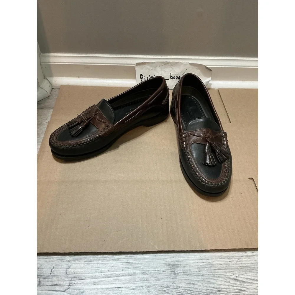 Johnston & Murphy Passport kiltie tassel loafer two-tone Man Size 8 1/2